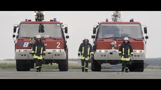 Mach nen Abflug und starte bei uns neu Werde Teil unserer Flughafenfeuerwehr [upl. by Nylcsoj]