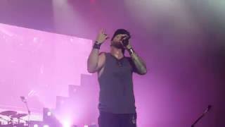 Brantley Gilbert The Weekend Pittsburgh 82016 [upl. by Mond984]