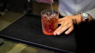 Tutorial Preparazione Cocktail Negroni [upl. by Sivatnod]