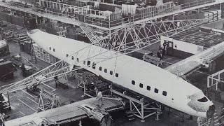 Building the Super Constellation Lockheed film  1955 [upl. by Llednik]