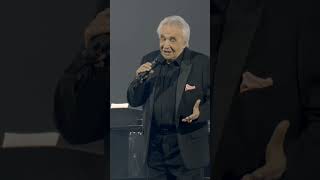 La tournée quotJe me souviens dun Adieuquot bat son plein Enchantant live2023 michelsardou shorts [upl. by Eyot132]