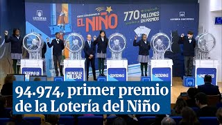 El 94974 primer premio de la Lotería del Niño [upl. by Inoek]