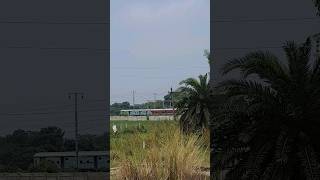 Shabd Bhedi Express from a different angle with wap4 viralvideo kolkata ghazipur [upl. by Pontias358]