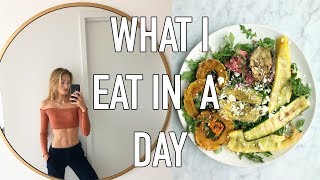 What I Eat in a Day as a Model  My Daily Routine Breakfast Lunch Dinner  Sanne Vloet [upl. by Nyberg261]