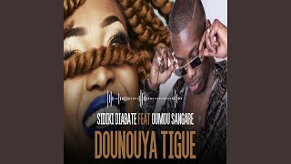 Dounouya Tigue feat Oumou Sangaré [upl. by Anual]