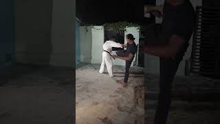 punch defense techniques kaise karetaekwondo martialarts karate fitness [upl. by Theran]