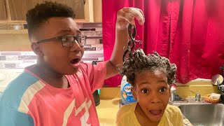 I PUT NAIR HAIR REMOVER IN MY SISTER’S HAIR PRANK Bad Idea [upl. by Irene]