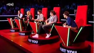 The Voice of Holland Amazing Audition from Charly Luske Its A Mans World 2011 [upl. by Ydrah143]