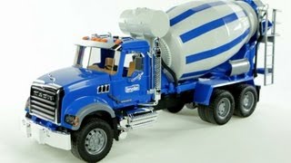 MACK Granite Cement Mixer Bruder 02814  Muffin Songs Toy Review [upl. by Aritak663]