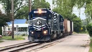 LSRC 4303 amp LSRC 303 Southbound in Alpena Mi [upl. by Sandberg722]