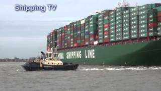 Worlds biggest container ship CSCL Globe maiden call [upl. by Nellir]