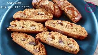 Recette de Croquants aux amandes et aux noisettes [upl. by Alekat]