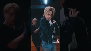 Who is my heart waiting for🖤😇😩 viralvideo bts jiminbts who muse jiminaaaa yttrending [upl. by Thirzia]