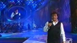 Juan Gabriel  Te sigo amando  viña 2002 [upl. by Francis981]