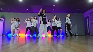 MDANCE ABCD나연중등부KPOP COVERM댄스창원부산본점 [upl. by Airdnna]