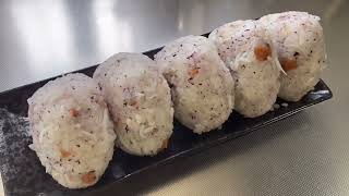 HOW TO MAKE ONIGIRI JAPANESE RICE BALLS SHIRASU AND UMEBOSHI [upl. by Brinson]