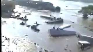 Tsunami hit Galle in Sri Lanka 2004 [upl. by Eniwtna]