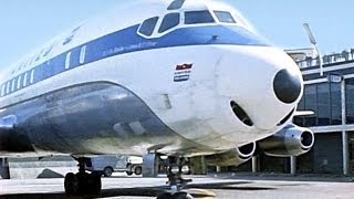 United Douglas DC8  quotChicago to Los Angelesquot  1963 [upl. by Schuster474]