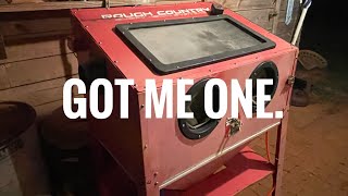 Budget sandblasting cabinet [upl. by Marlene]