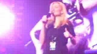 Kelly Clarkson amp Reba McEntireReba theme song [upl. by Aruabea692]