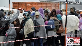 13 10 2015  Inteview mit Flüchtlingen in Nickelsdorf  CCMTVat [upl. by Diane-Marie]