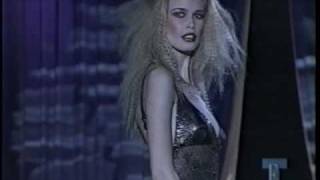 Claudia Schiffer Catwalk 1 [upl. by Aroda]