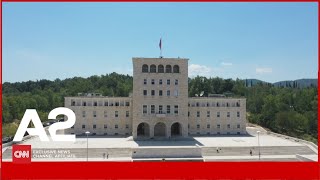 67 e maturantëve në universitete Mjekësia e Arkitektura mbyllin regjistrimet [upl. by Hogen]