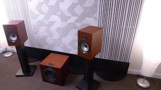 2000 Vs 900 BampW Speakers InDepth Comparison [upl. by Omik]