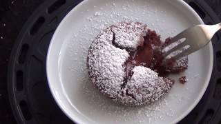 Recette Moelleux Chocolat Coeur Coulant Français [upl. by Forrester55]