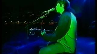 Oasis  Wonderwall Live  Maine Road 1996 1st Night  HD [upl. by Meaghan]