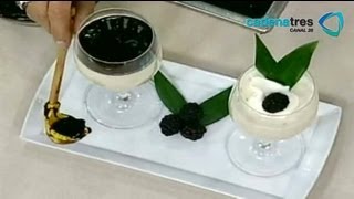 Receta de panna cota con salsa de zarzamoras Receta de comida fáciles y rápidas [upl. by Kimmy]