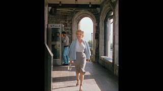 Marilyn Monroe at the gift shop Niagara 1953 shorts movie star [upl. by Hafler121]