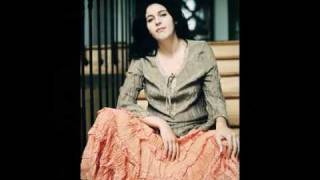 souad massi Theghri [upl. by Afihtan913]