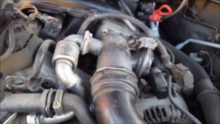 Disassembly egr valve bmw e90 320d smontaggio valvola egr [upl. by Kenyon427]