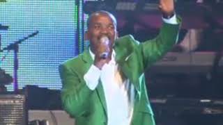 Sfiso Ncwane Kungakho ngicula ngihlabelela [upl. by Lenra]