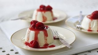 Panna cotta RICETTA [upl. by Kobylak]