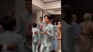 Momen Kebahagiaan Anak  Anak Menjelang Pernikahan Ibu amp Bapaknya shorts [upl. by Parrie454]