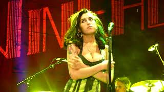 Amy Winehouse  Addicted last concert Belgrade  June 18th 2011 ORIGINAL REUPLOADED [upl. by Innep]