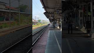 Thalassery Station Netravathy train passing by towards Kozhikode Thalassery train indianrailways [upl. by Aivatahs]