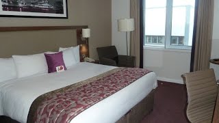 Jurys Inn Glasgow Hotel  Executive Room Tour 1108 [upl. by Finbur]