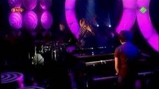 20041112  Jamie Cullum  Everlasting Love Live  TOTP [upl. by Enedan]