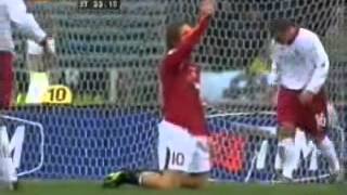 Roma Livorno 2004 gol fantastico annullato a Totti [upl. by Ahsikym]