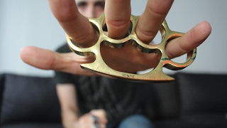 Brass knuckles and Knife Overview [upl. by Virgina133]