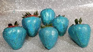 Hologram Chocolate Covered Strawberries  Blue Topaz [upl. by Imak236]