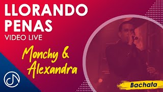 Llorando PENAS 😥  Monchy amp Alexandra  Desde Bellas Artes Video Live [upl. by Engedi]