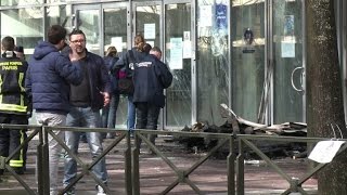 LevalloisPerret Un lycée incendié [upl. by Einahpet]