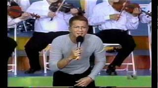 charlie zaa la pollera colora calle 8 telemundo 2000 [upl. by Oman751]