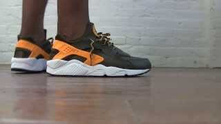 Nike Huarache LE quotZebraquot  Onfoot [upl. by Willin813]