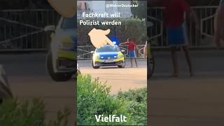 Polizei trifft auf Vielfalt🤦🏻✈️ afd memes deutsch deutschland politik shorts satire ytshorts [upl. by Astera]