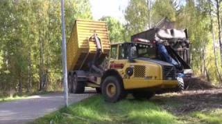 BRUKS 8052 Rottne F18 mobile chipper in Sweden Småland Växjö summer 2010 [upl. by Regor]